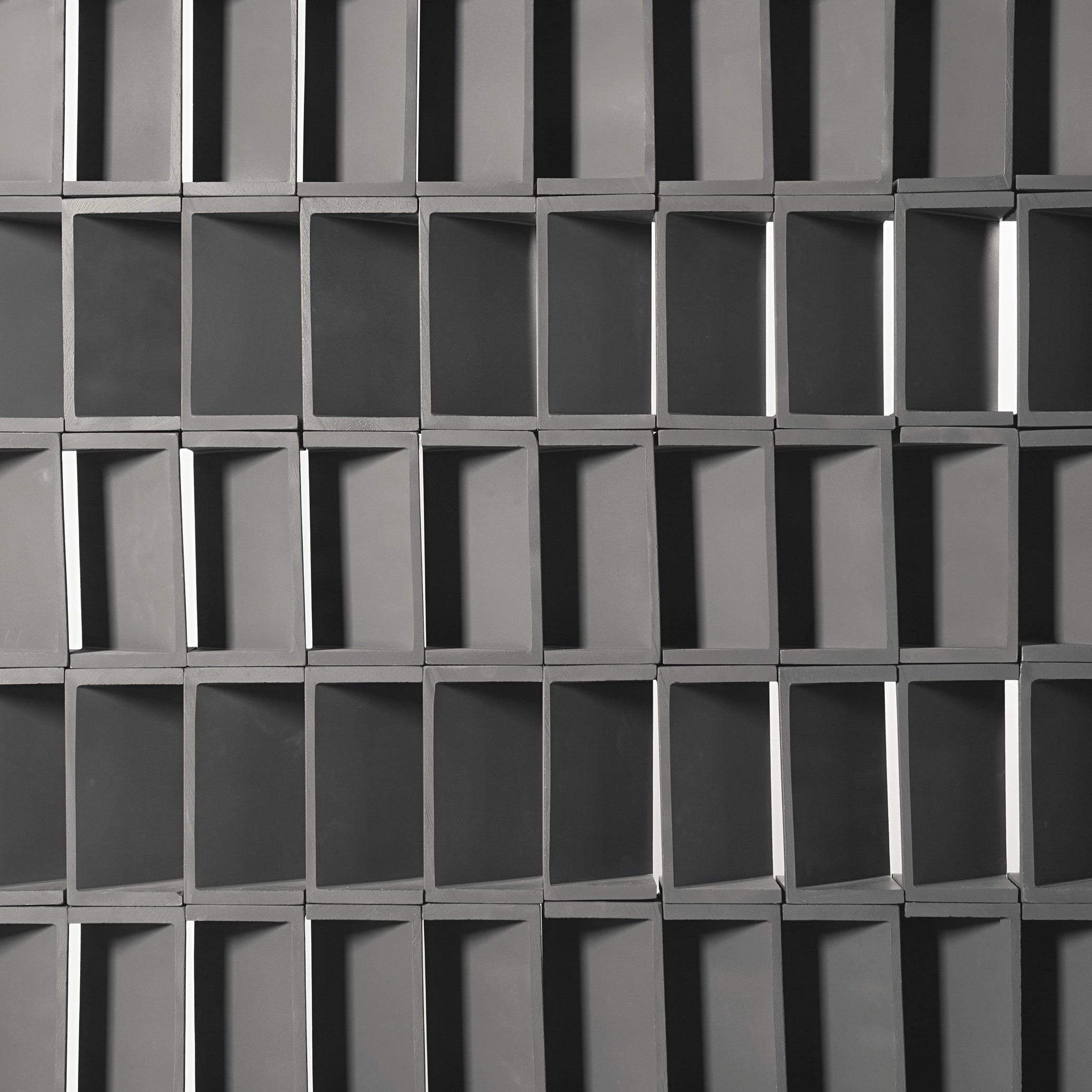 Mistral - Mutina