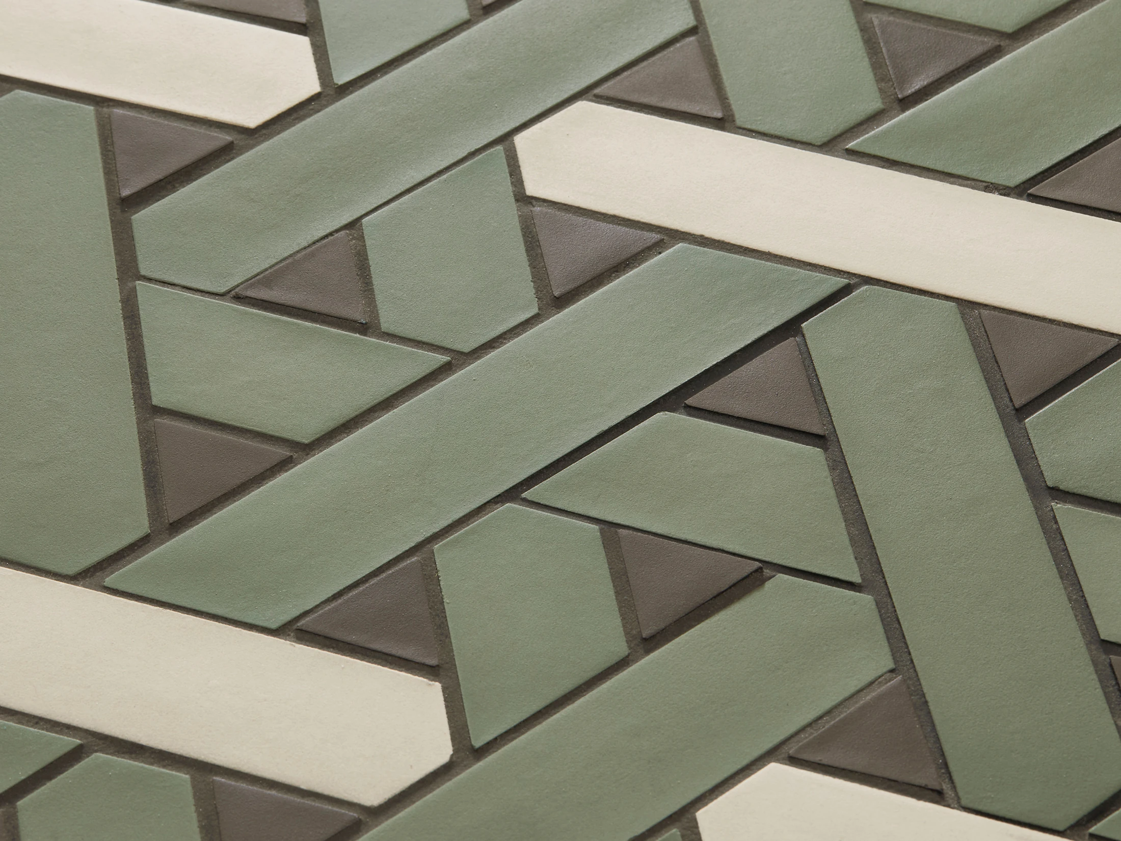Weaving - Mutina