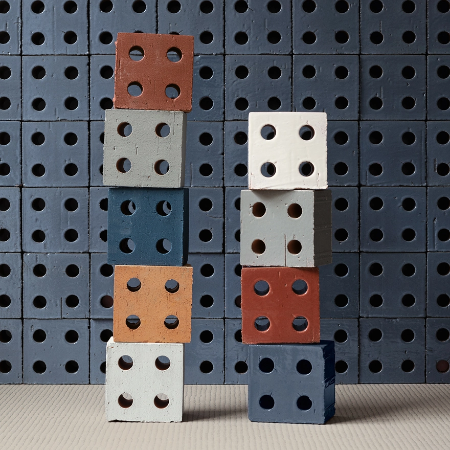 Bloc - Mutina