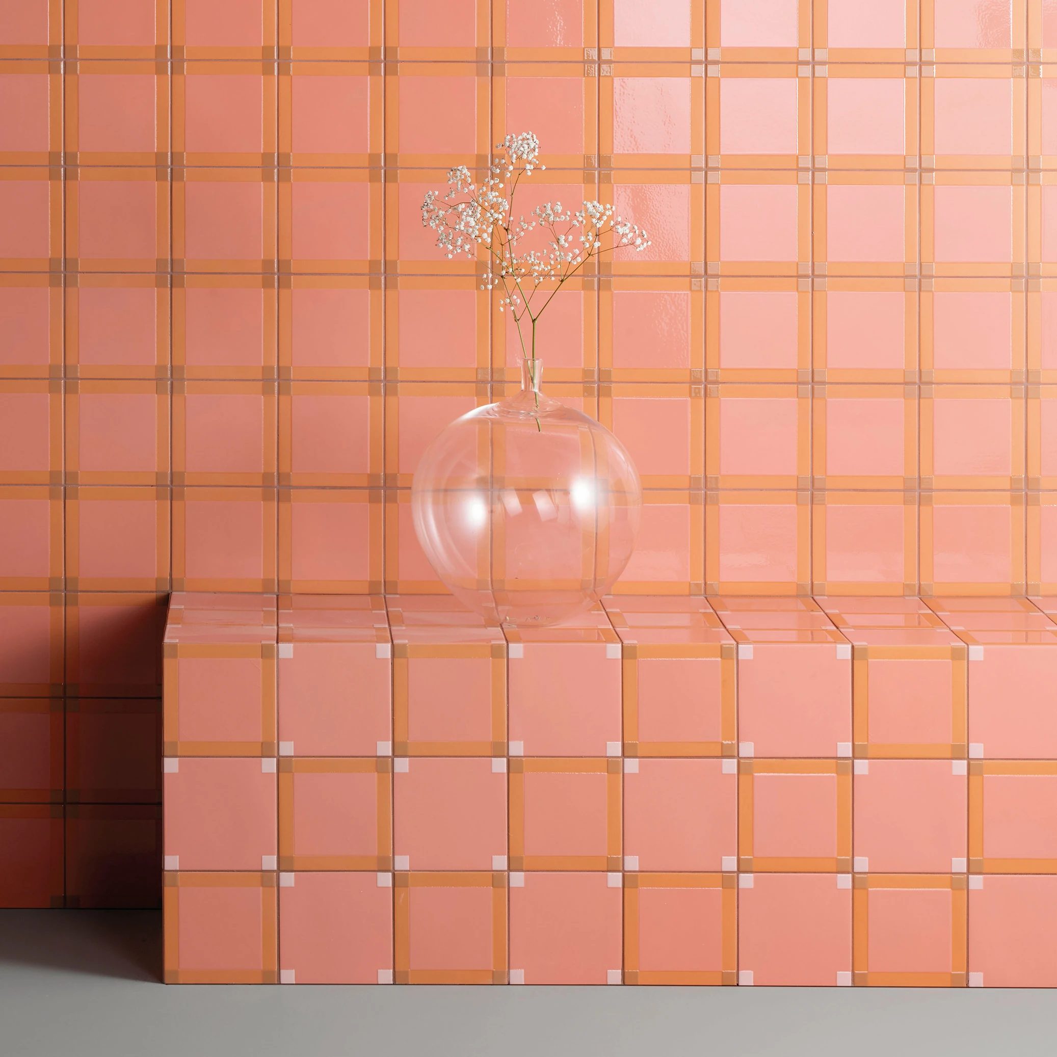 Homage to the Square - Mutina